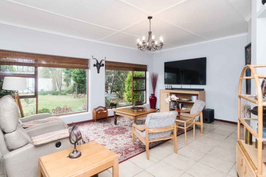 5 Bedroom Property for Sale in Fisherhaven Western Cape